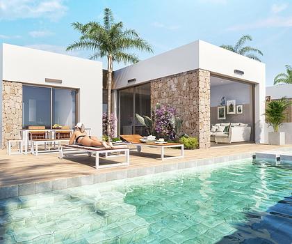 Villen mit 3 Schlafzimmern, 2 Bädern, optionaler Dachterrasse, Kfz-Stellplatz und Privatpool in der Golfanlage La Serena Golf