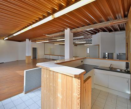 Zentrale Gewerbefläche mit vielseitigen Nutzungsmöglichkeiten und Wohnperspektive