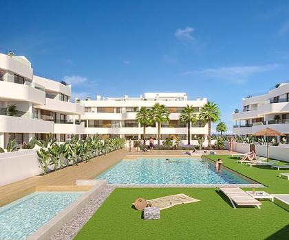 Penthouse-Wohnungen mit 3 Schlafzimmern, 2 Bädern, Dachterrasse, Tiefgaragenstellplatz und Gemeinschaftspool in der Golfanlage La Serena Golf