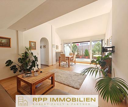 Lichtdurchflutete 2-Zimmer-Wohnung mit traumhafter West-Dachterrasse