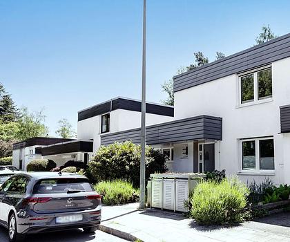 Elegantes Einfamilienhaus mit Wintergarten in ruhiger Lage in Trudering