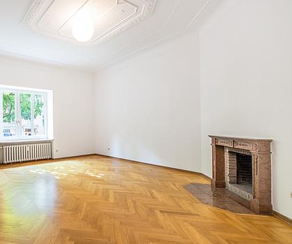 Jugendstil-Wohnung mit 5 Zimmern und Kamin
