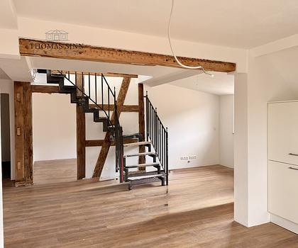 Exklusive 5,5-Zimmer Maisonette Wohnung mit Dachterrasse & traumhaftem Blick über Sindringen
