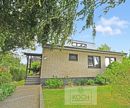 Individuelles Architektenhaus mit schönem Grundstück in ruhiger Lage